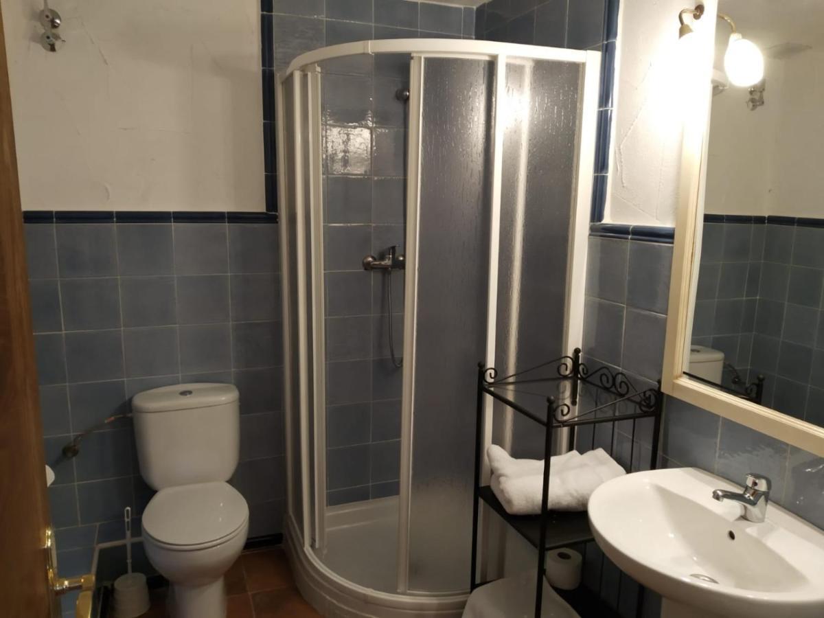 Villa Viv. De Uso Turistico Fuente El Tejo - Casa Ana Burgohondo Esterno foto
